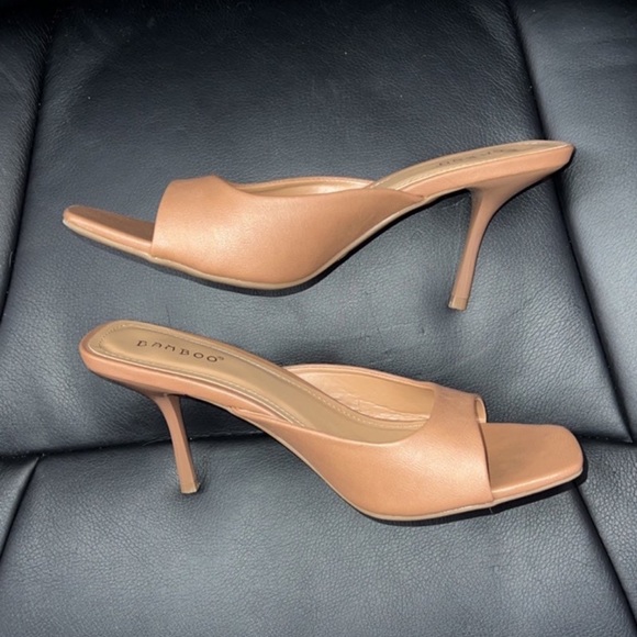 Fashion Nova Mules 8 - Picture 2 of 5